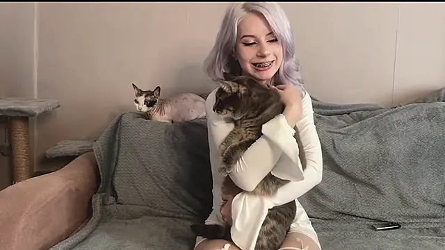 Snapshot of snowy_lisa chatting on November 2025 07:38:02 AM snowy lisa online show from November 2025 07:38:02 AM