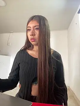 Snapshot of Sara-cooper2 chatting on October 2025 05:25:02 PM Sara-cooper2 online show from October 2025 05:25:02 PM