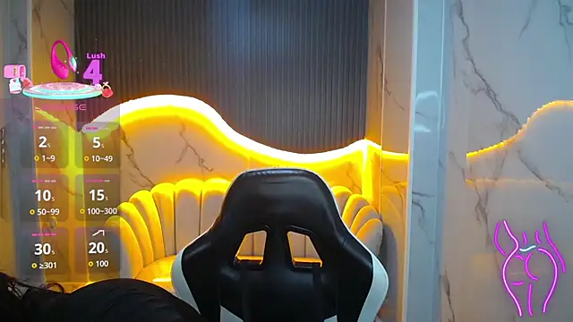 Eilyn love b online show from October 2025 12:49:02 PM