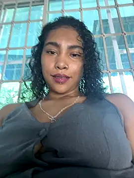 SophieD online show from September 2025 12:40:02 PM