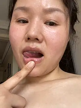 Snapshot of Mier-cn chatting on June 2026 06:08:01 AM Mier-cn online show from June 2026 06:08:01 AM