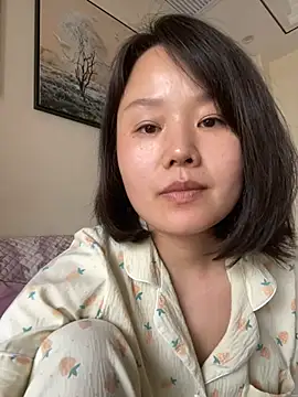 Snapshot of Mier-cn chatting on June 2026 04:11:01 AM Mier-cn online show from June 2026 04:11:01 AM