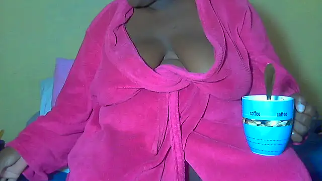 Snapshot of AnnabigpussyXO chatting on May 2026 08:29:01 AM AnnabigpussyXO online show from May 2026 08:29:01 AM