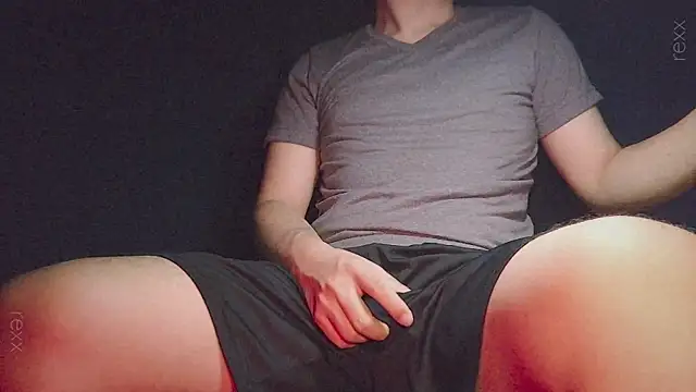 Snapshot of rexxcam chatting on April 2026 05:46:01 PM rexxcam online show from April 2026 05:46:01 PM