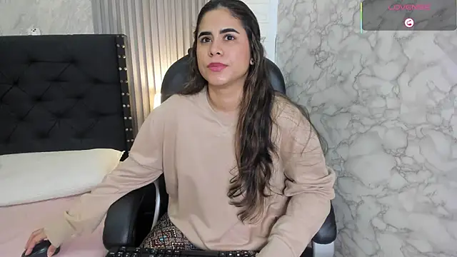 alicy  torres online show from January 2026 12:20:01 PM