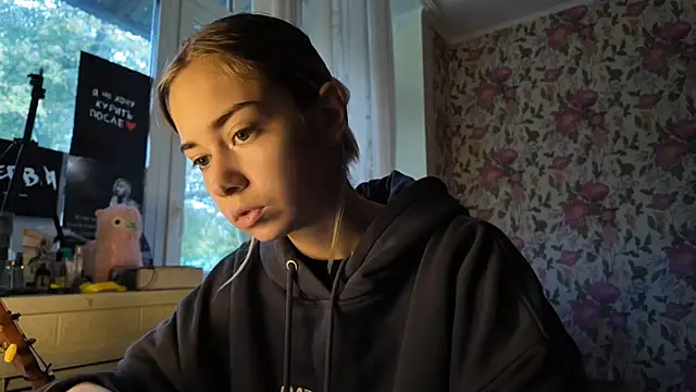 Witching Moon online show from September 2025 08:03:01 AM