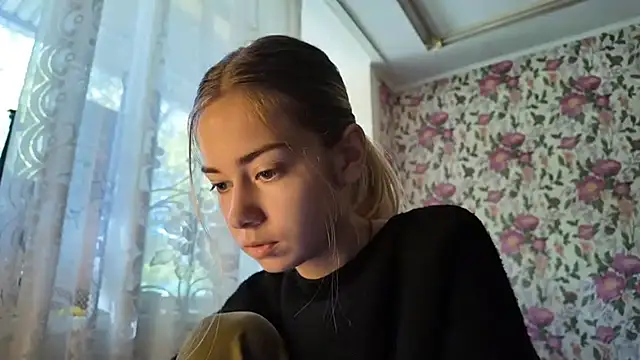 Witching Moon online show from September 2025 08:14:02 AM