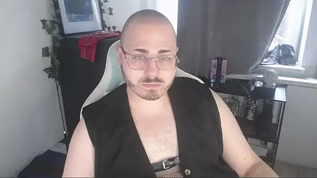 Snapshot of FabianKinky chatting on September 2025 02:06:01 PM FabianKinky online show from September 2025 02:06:01 PM