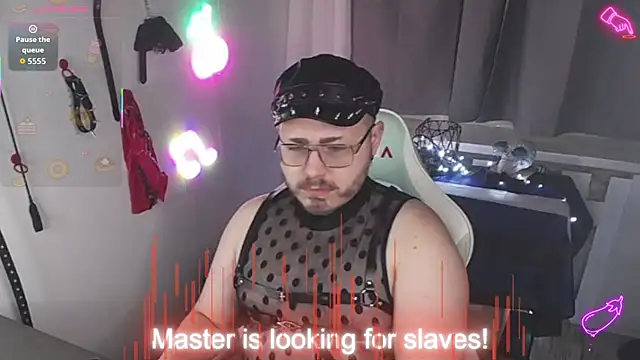 Snapshot of FabianKinky chatting on November 2025 06:30:02 PM FabianKinky online show from November 2025 06:30:02 PM