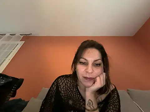 Snapshot of minettedusud chatting on January 2026 09:35:02 AM minettedusud online show from January 2026 09:35:02 AM