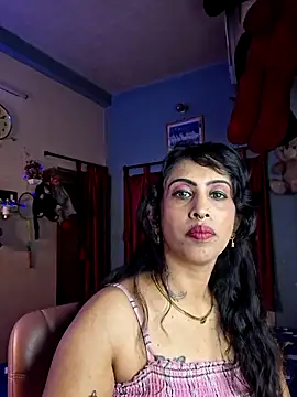 Love Beauty01 online show from April 2026 07:11:02 PM