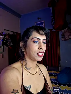 Love Beauty01 online show from May 2026 06:35:02 PM