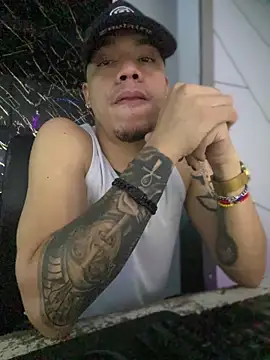 AlphaMasterXxx online show from November 2025 12:52:01 PM