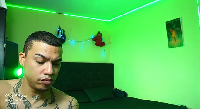 AlphaMasterXxx online show from January 2026 05:37:01 PM