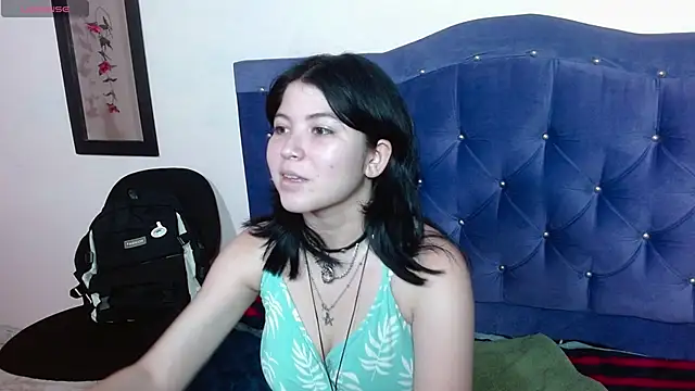 Ginebra Sensual online show from September 2025 12:30:01 PM