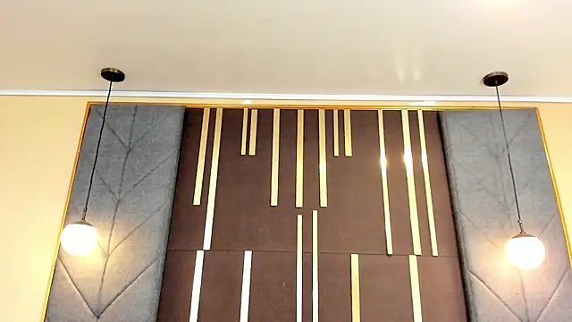 OliviGrace online show from April 2026 09:08:02 PM