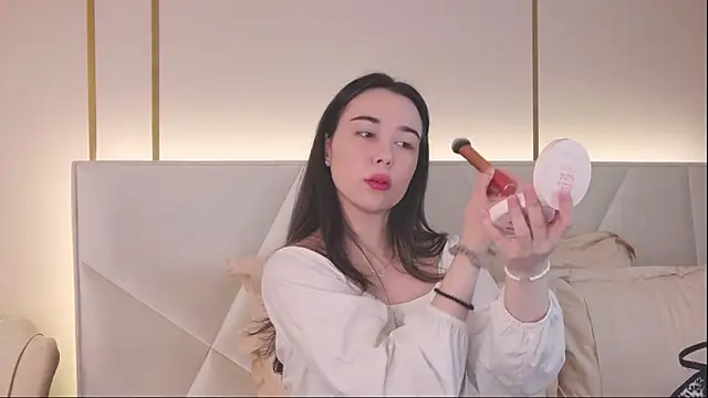 MiaMarlow online show from September 2025 06:41:02 PM