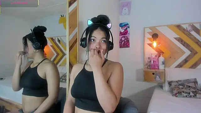 SoleneFontaine online show from November 2025 11:56:02 AM