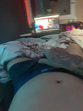 Snapshot of o-theus chatting on November 2025 12:38:01 PM o-theus online show from November 2025 12:38:01 PM