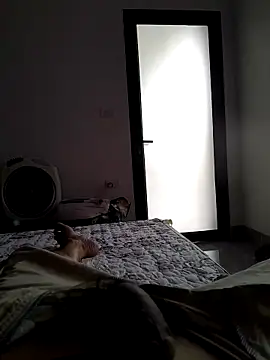 Snapshot of quoc85 chatting on November 2025 06:13:02 AM quoc85 online show from November 2025 06:13:02 AM