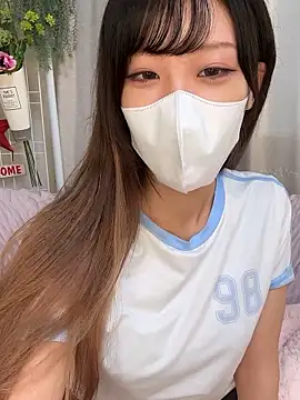 Snapshot of emiiiii1001 chatting on September 2025 03:08:02 AM emiiiii1001 online show from September 2025 03:08:02 AM