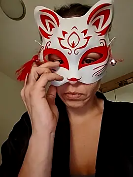 Snapshot of SweetSun69 chatting on November 2025 06:12:01 PM SweetSun69 online show from November 2025 06:12:01 PM