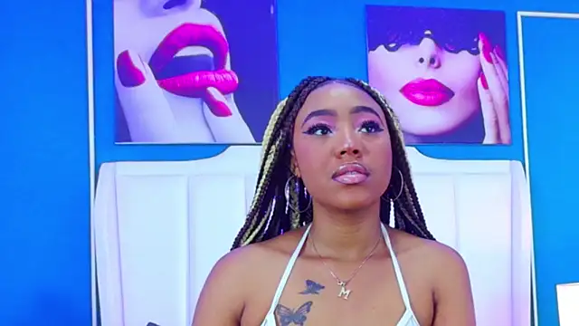 AngelaRoberts online show from November 2025 04:25:02 AM