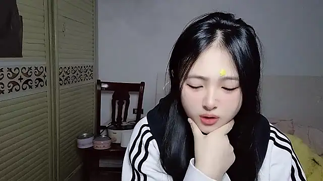 Snapshot of xxz98 chatting on January 2026 05:40:01 PM xxz98 online show from January 2026 05:40:01 PM