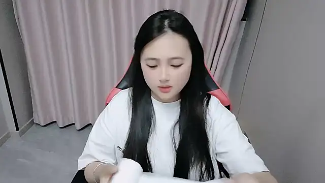 xxz98 online show from May 2026 11:37:01 AM