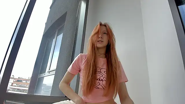 Snapshot of FoxieKiss chatting on November 2025 08:57:02 AM FoxieKiss online show from November 2025 08:57:02 AM