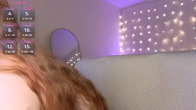 RebeccaAster online show from May 2026 04:59:02 PM
