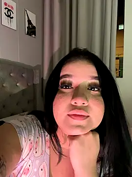 Snapshot of Aliciawhitee chatting on October 2025 01:50:02 AM Aliciawhitee online show from October 2025 01:50:02 AM