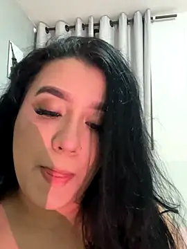 Snapshot of Aliciawhitee chatting on October 2025 02:04:02 AM Aliciawhitee online show from October 2025 02:04:02 AM