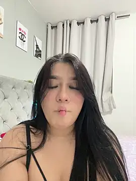 Aliciawhitee online show from December 2025 11:53:01 PM