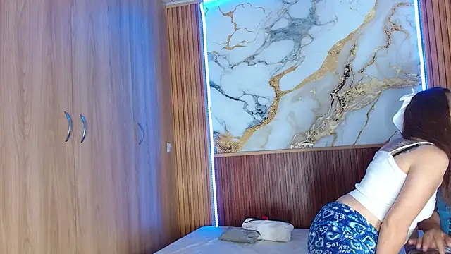 mollyandsam303av online show from March 2026 07:21:02 PM