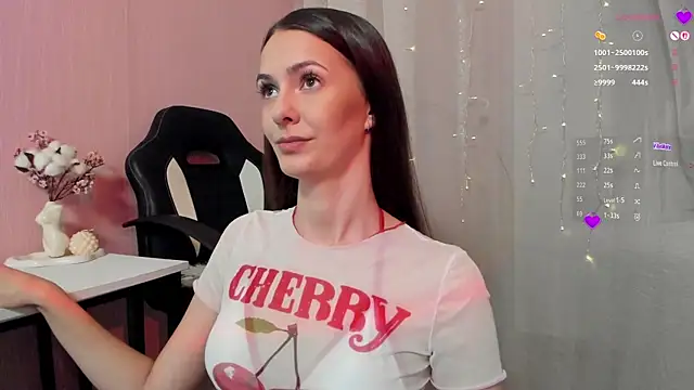 Snapshot of Monica_Velvet chatting on September 2025 09:37:01 PM Monica Velvet online show from September 2025 09:37:01 PM