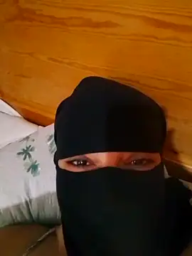 Snapshot of Forla-40 chatting on October 2025 07:19:02 AM Forla-40 online show from October 2025 07:19:02 AM