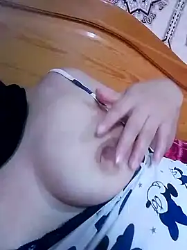 Snapshot of Forla-40 chatting on October 2025 03:02:01 PM Forla-40 online show from October 2025 03:02:01 PM