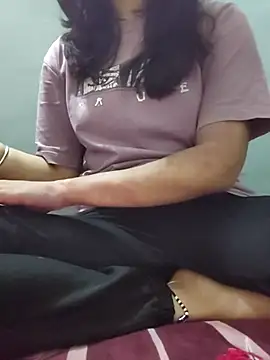 Snapshot of Laila_Pahadi chatting on October 2025 08:39:02 PM Laila Pahadi online show from October 2025 08:39:02 PM