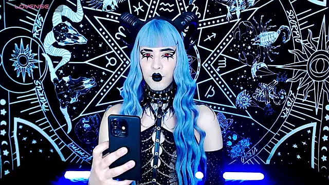 Snapshot of naomi_satan chatting on October 2025 11:57:02 PM naomi satan online show from October 2025 11:57:02 PM