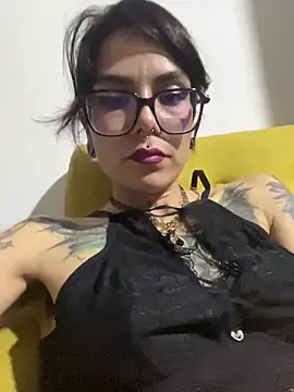 Esmeralda CO online show from December 2025 05:44:02 AM