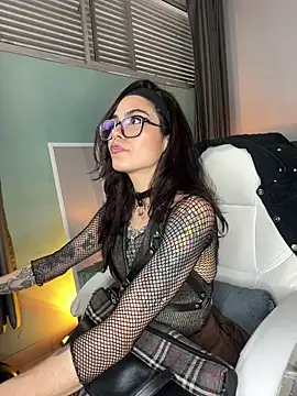 Esmeralda CO online show from March 2026 07:17:01 PM