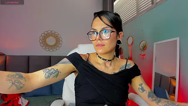 Esmeralda CO online show from April 2026 01:38:02 PM