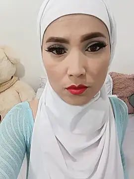 jamila zair online show from May 2026 02:32:01 PM