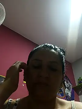 Titiss8921 online show from October 2025 01:09:02 PM