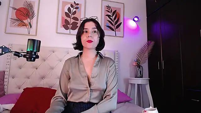 Snapshot of barbyehot chatting on November 2025 08:42:01 PM barbyehot online show from November 2025 08:42:01 PM