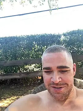 Snapshot of Dallasbest214 chatting on September 2025 06:46:02 PM Dallasbest214 online show from September 2025 06:46:02 PM