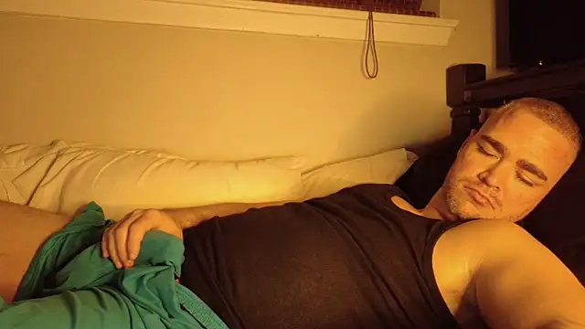 Snapshot of Dallasbest214 chatting on October 2025 10:43:02 AM Dallasbest214 online show from October 2025 10:43:02 AM