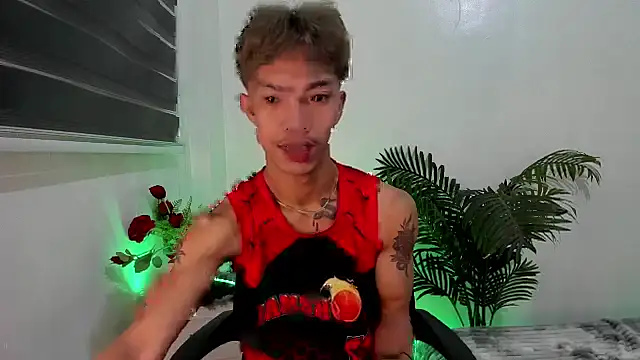 jersthebigfuckerxxx online show from October 2025 07:31:01 PM