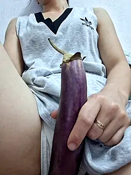 irina hana online show from September 2025 01:05:02 AM